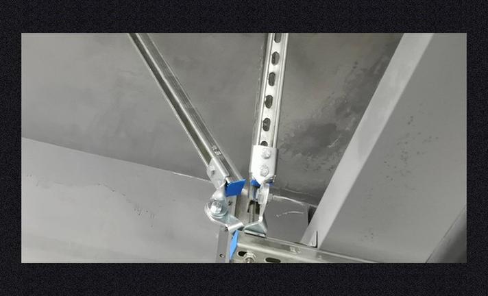 多桥侧向抗震支架 41×41×2热镀锌C型钢成品支吊架，支持定制深化设计